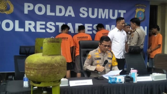 pencuri_tabung_gas_elpiji_di_jamin_ginting_ditangkap_polisi