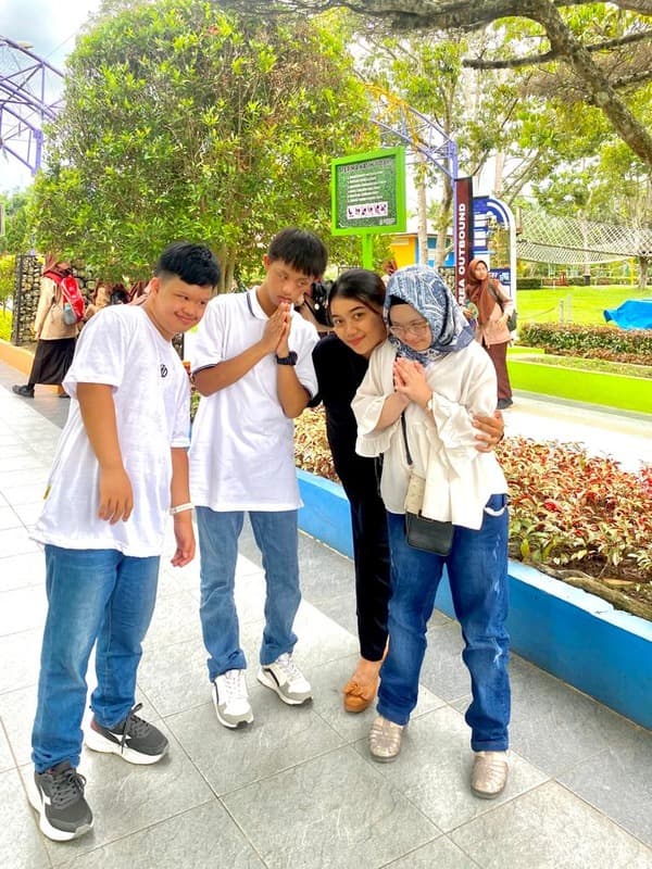 pendekatan_cara_guru_slb_mendidik_anak_berkebutuhan_khusus