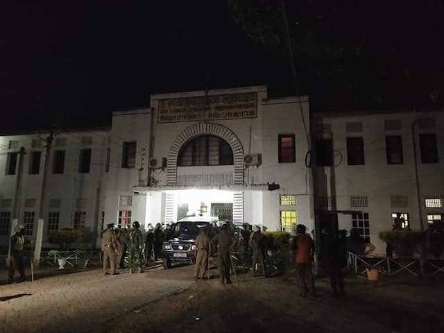 penembakan_di_penjara_srilanka_1_tewas_4_terluka