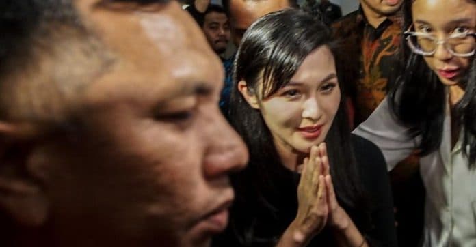 pengacara_dan_kejagung_jelaskan_status_sandra_dewi_di_kasus_korupsi_timah