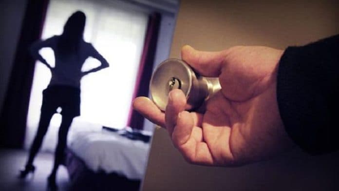 pengakuan_bos_mucikari_prostitusi_artis_vs_yang_minta_job_tarifnya_rp20_juta