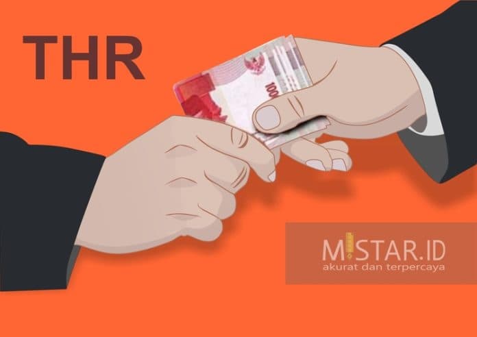 pengamat_ekonomi_usi_thr_tingkatkan_daya_beli_masyarakat