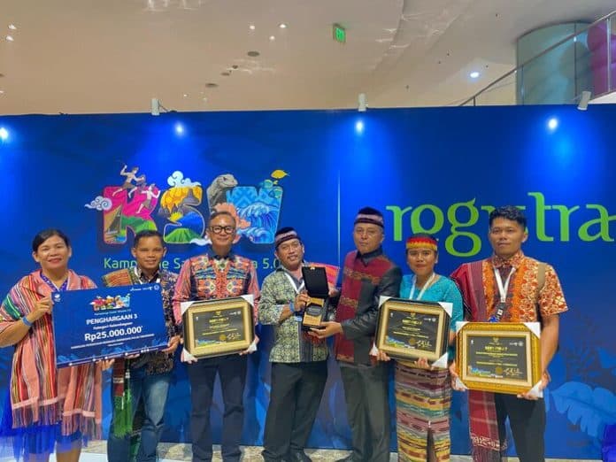 penganugerahan_desakampung_wisata_terbaik_ksw_50_taput_raih_juara_3