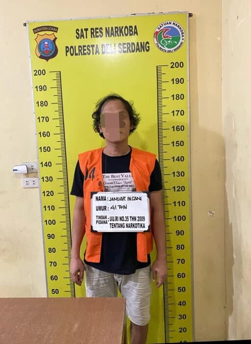 pengedar_sabu_ditangkap_barang_bukti_ditemukan_di_lemari_pakaian