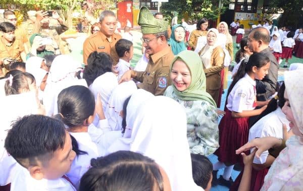 pengelolaan_lingkungan_sdn_105855_ptpn_2_tanjung_morawa_dapat_apresiasi