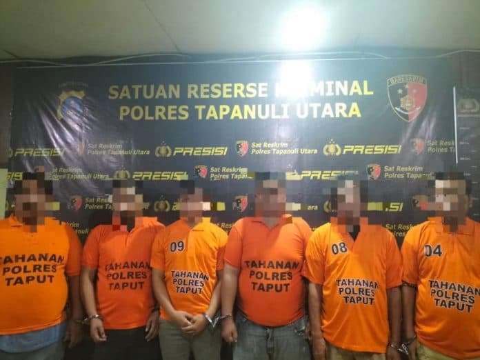 pengeroyokan_sopir_travel_di_taput_ditangguhkan