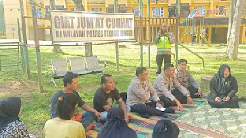 penghuni_rusunawa_i_tebing_minta_pasar_murah_digelar_di_komplek