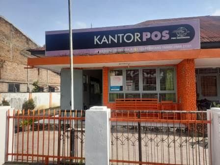 pengiriman_barang_di_pt_pos_indonesia_alami_penurunan_80_persen
