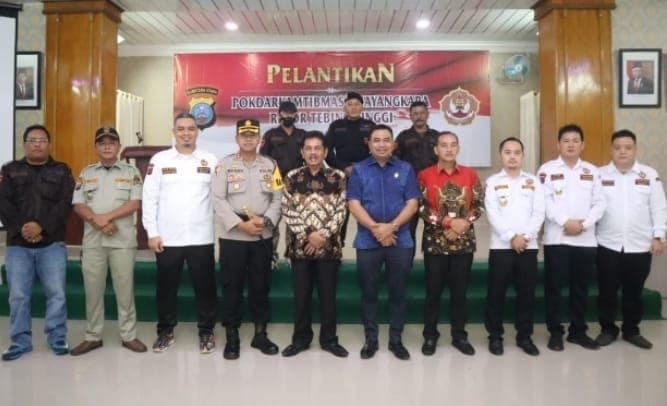 pengurus_pokdarkamtibmas_tebing_tinggi_dilantik