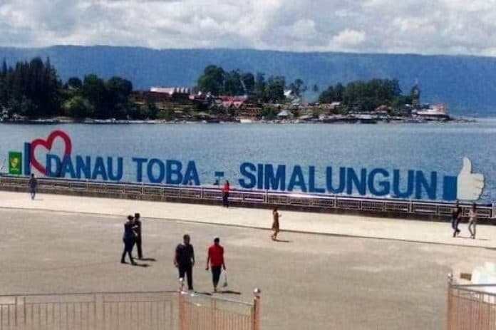 pengusaha_hotel_di_parapat_diminta_tingkatkan_standart_pelayanan_saat_nataru