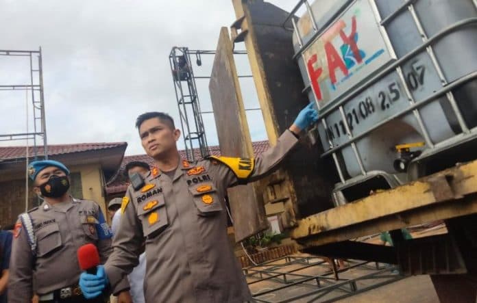 penimbun_solar_di_asahan_selewengkan_3_ton_sehari_sebelum_bbm_naik