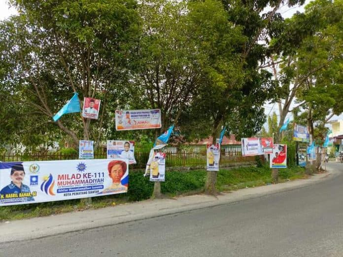 penindakan_pelanggaran_apk_bawaslu_sumut_eksekusi_kewenangan_satpol_pp