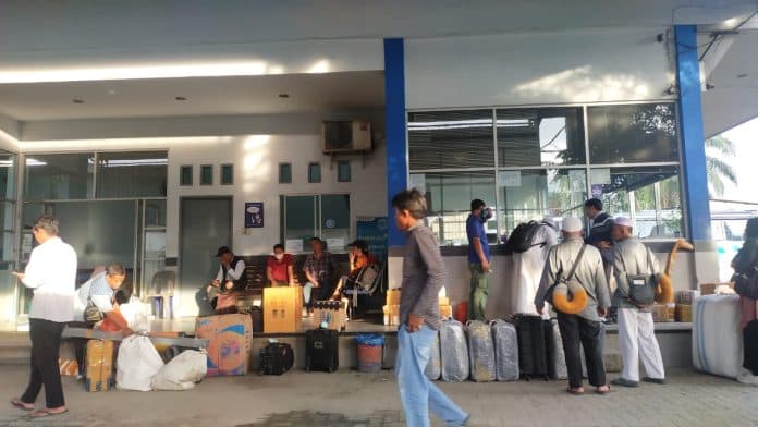 peningkatan_jumlah_penumpang_bus_dalam_libur_nataru_belum_terlihat