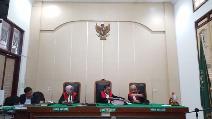 penipuan_investasi_bodong_binomo_fakar_suhartami_divonis_10_tahun_penjara