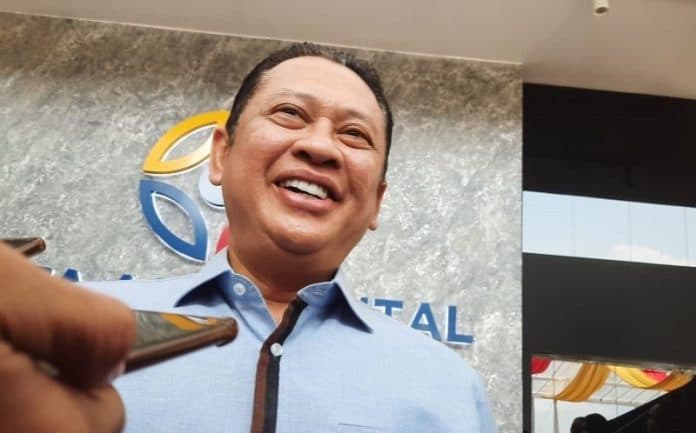 penipuan_lewat_medsos_marak_ketua_mpr_sarankan_polri_siapkan_posko_pengaduan