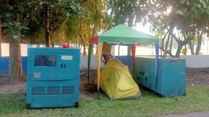 penjaga_genset_pon_xxi_aceh_sumut_di_lubuk_pakam_diupah_rp250_ribu_per_hari