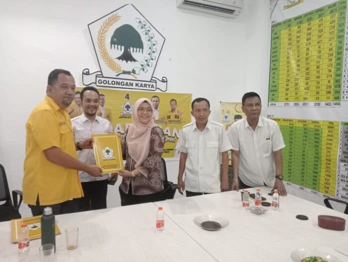 penjaringan_ditutup_kadinkes_dan_mantan_bupati_deli_serdang_daftar_ke_golkar