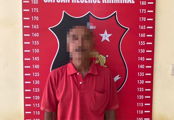 pensiunan_asn_ini_ditangkap_polisi_lantaran_cabuli_anak_teman_sendiri