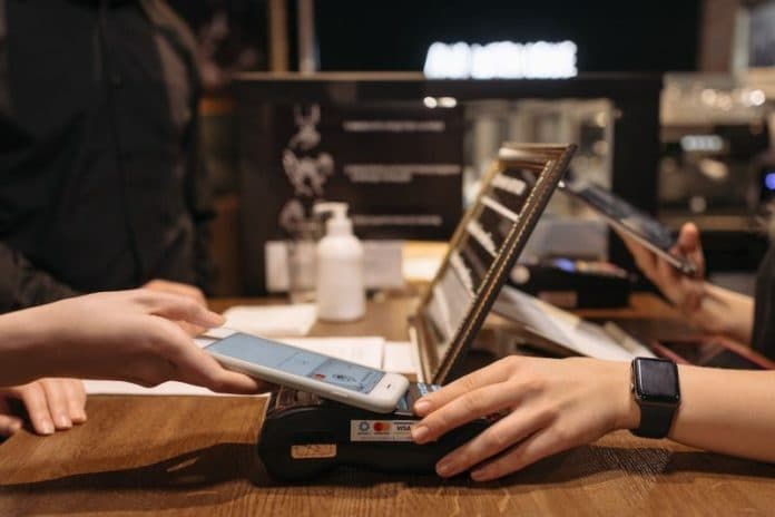 pentingnya_digital_trust_dalam_aktivitas_ekonomi_di_ranah_digital