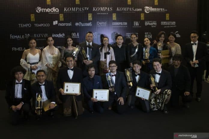 penyalin_cahaya_borong_12_piala_citra_ffi_2021