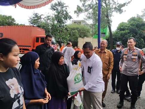 penyaluran_bantuan_beras_pemerintah_sudah_berjalan_di_seluruh_kabupatenkota_sumut