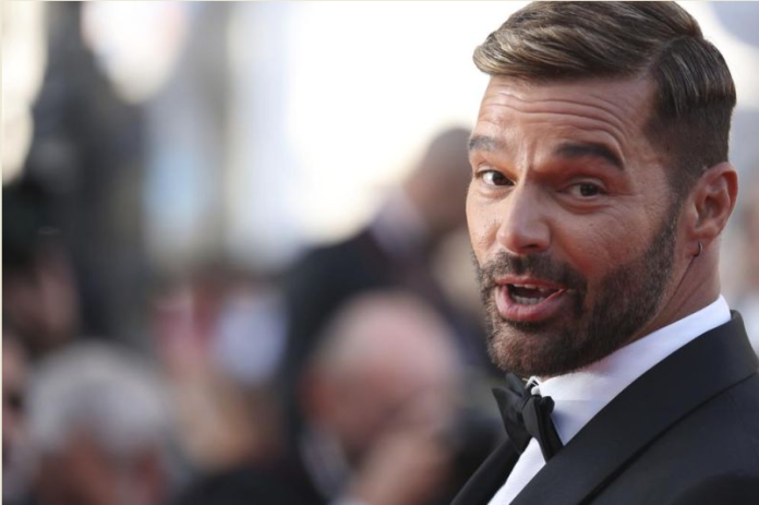 penyanyi_latin_ricky_martin_diperintahkan_hakim_ditahan_di_puerto_rico