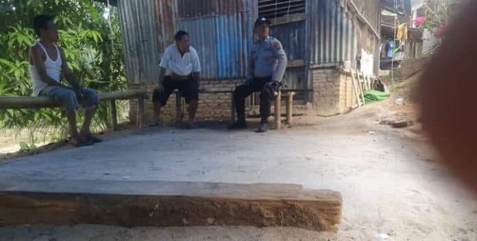 perangi_judi_polisi_datangi_arena_sabung_ayam_di_hutabayu_raja