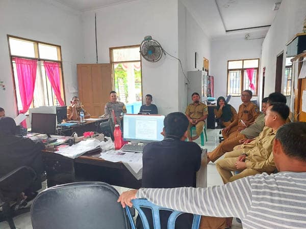 perangkat_desa_sumber_rejo_diminta_ajak_warga_jaga_kamtibmas