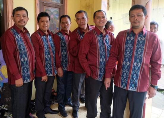 perantau_humbahas_bantu_1000_vitamin_c_dan_hand_sanitizer