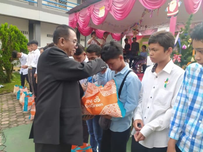perayaan_natal_smk_swasta_persiapan_pematang_siantar_hikmat_dan_penuh_sukacita