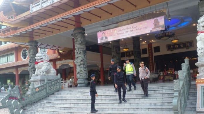 perayaan_waisak_personel_polda_sumut_amankan_vihara_dan_objek_wisata