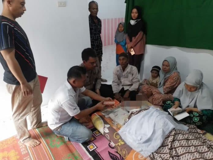 perbaiki_kipas_angin_pria_62_tahun_di_deli_serdang_tewas_kesetrum_listrik