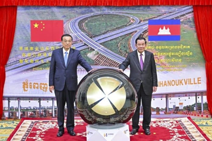 perdana_menteri_china_umumkan_bantuan_baru_untuk_sekutu_dekat_kamboja