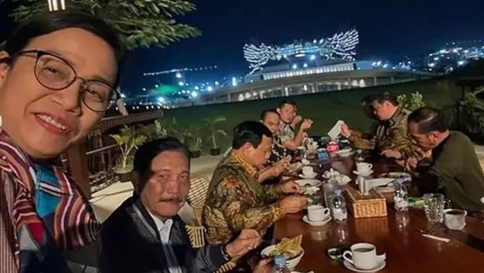 perdana_sidang_kabinet_digelar_di_ikn_hari_ini