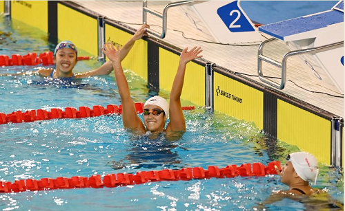 perenang_putri_indonesia_masniari_wolf_sumbang_medali_emas_pertama_di_sea_games