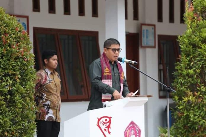 peringatan_hari_lingkungan_hidup_sedunia_bupati_taput_ajak_warga_atasi_krisis_iklim