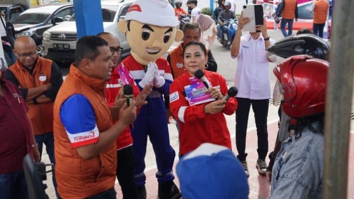 peringati_bulan_k3_pertamina_patra_niaga_tekankan_safety_campaign_kepada_pelanggan_di_spbu