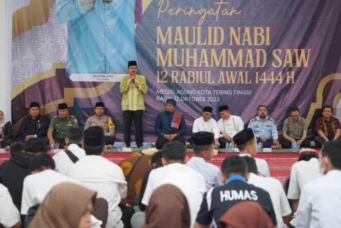 peringati_maulid_nabi_pj_wali_kota_tebing_tinggi_ajak_umat_islam_bersatu