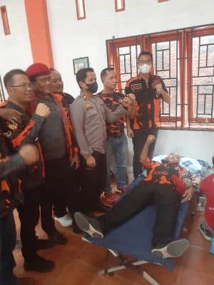 peringati_sumpah_pemuda_mpc_pp_deli_serdang_gelar_donor_darah_dan_pembagian_tali_asih