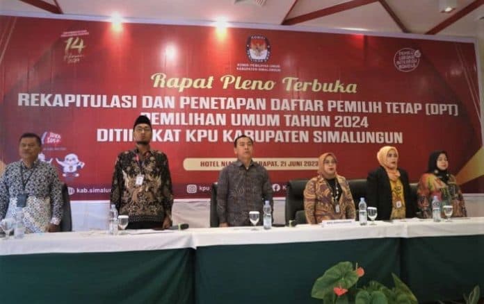 periodesasi_komisioner_kpu_simalungun_berakhir_30_oktober_ketua_kpu_kini_dijabat_plt