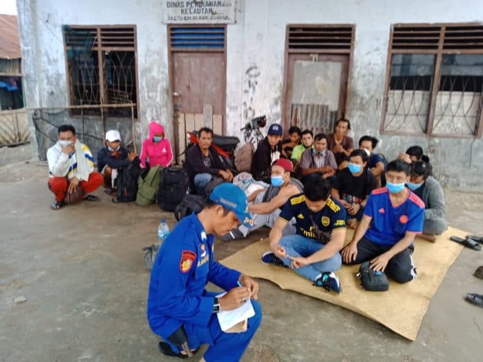 perjalanan_pahit_dari_malaysia_17_tki_ilegal_diamankan_di_asahan