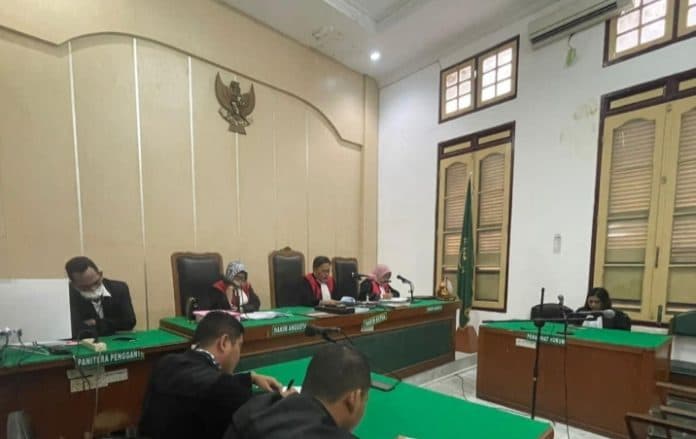 perkara_korupsi_jalan_lingkar_tanjungbalai_terdakwa_divonis_4_tahun_di_sidang_in_absentia