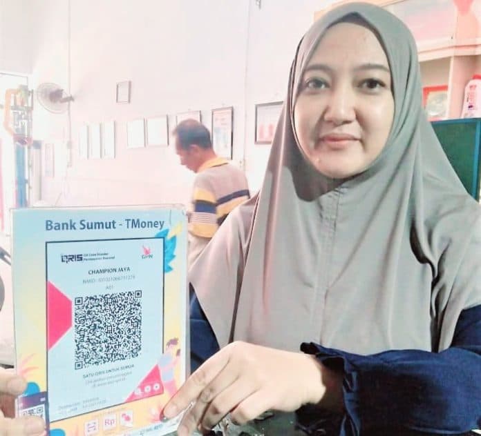 permuda_konsumen_bayar_biaya_servis_di_bengkel_bisa_lewat_qris