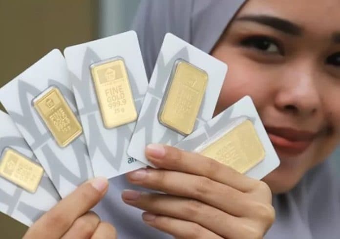 perseteruan_geopolitik_global_picu_harga_emas_memanas