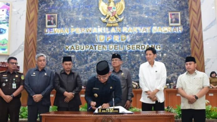 persetujuan_ranperda_lkpj_2023_banggar_dprd_secara_umum_pad_deli_serdang_menurun