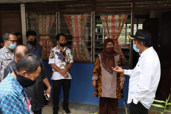persiapan_ajaran_baru_wabup_tinjau_smp_di_luat_pahae