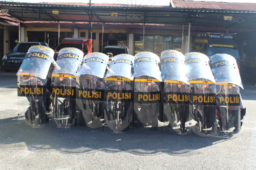 personel_dalmas_polres_siantar_gelar_latihan_pengamanan_unjuk_rasa