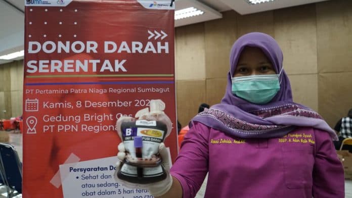 pertamina_patra_niaga_sumbagut_gelar_donor_darah_dan_khitanan_massal