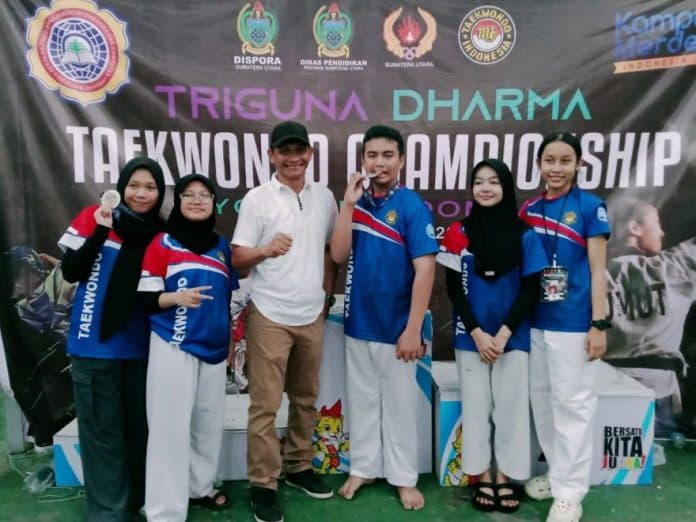 perumda_tirtanadi_raih_5_medali_di_kejuaraan_triguna_dharma_taekwondo