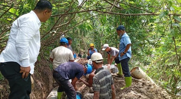 perumda_tirtauli_fungsikan_mata_air_aek_nauli_debit_capai_44_literdetik